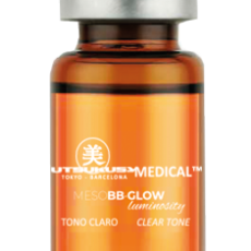 Utsukusy BB Glow Serum hell von Utsukusy Cosmetics | Microneedling Serum