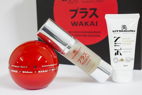 Utsukusy Wakai Home Care Set: Wakai Creme 50 ml + Serum 30 ml + Bijin Gesichtsreinigungscreme 50 ml