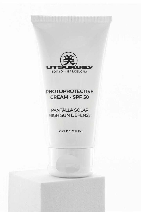 Sonnencreme LSF 50 mit UVA + UVB Filter von Utsukusy Cosmetics