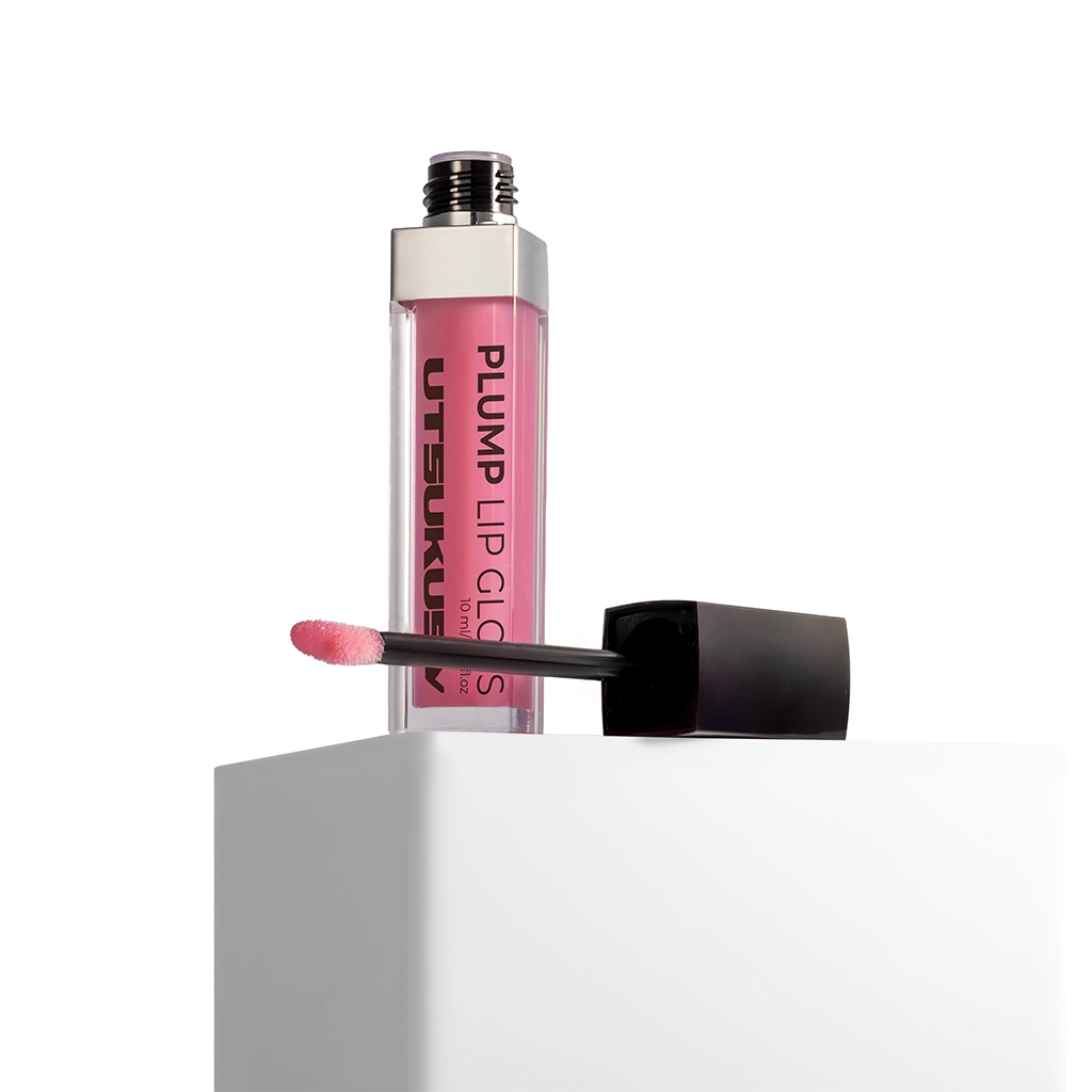 Lip Gloss bzw. Lip Plumper von Utsukusy Cosmetics
